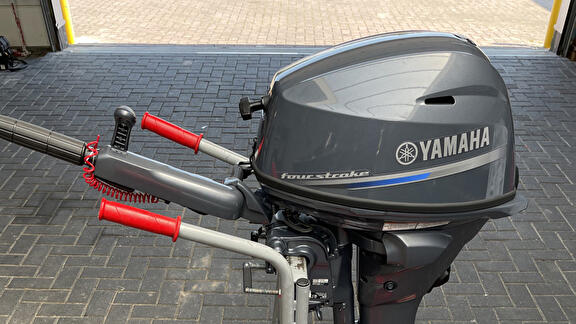 Yamaha 25 GMHL